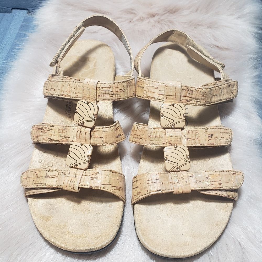 Vionic orthaheel ladies gold sandals